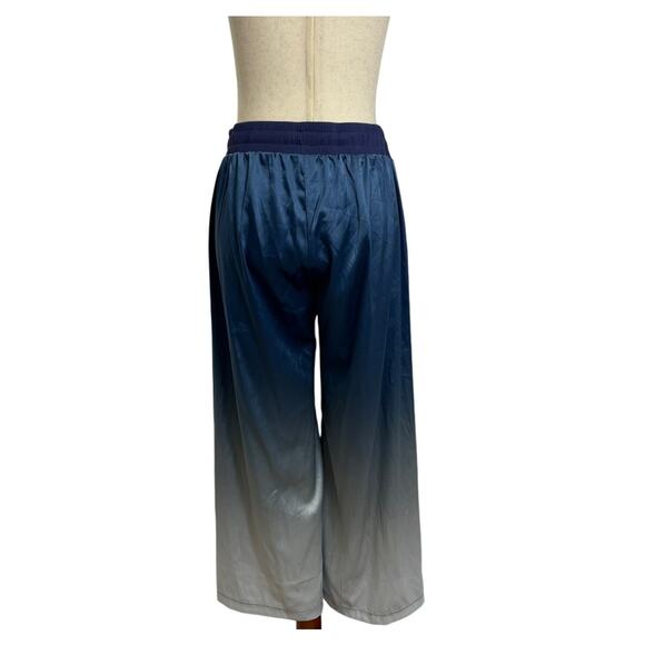 NWOT Tahari 3/4 Length Wide Leg Pant Blue - Size M - Picture 2 of 5